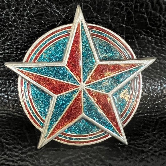 Blue and Red Star Belt Buckle Unisex Star Circle or Nautical Star - Picture 1 of 4